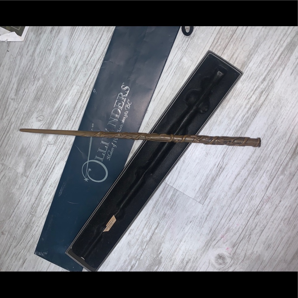 Brand New barley used Hermione wand!